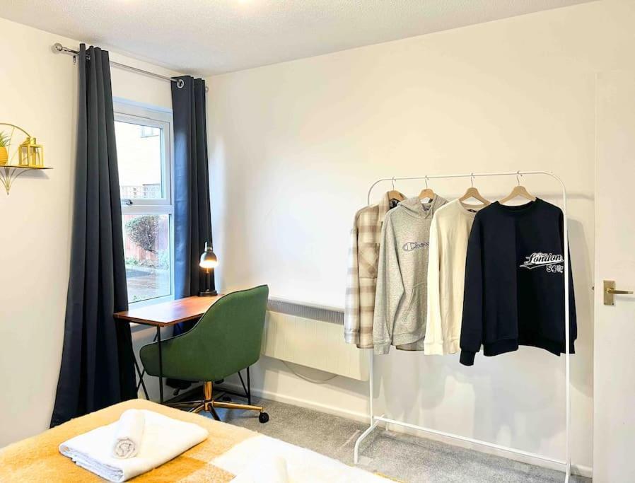 Free Parking - Business Or Relocation - Weekly Or Monthly - 4 Guests By Hofin Stays Short Lets & Serviced Apartament Londra