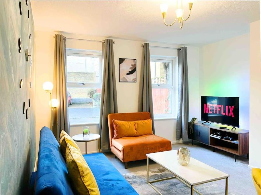 Free Parking - Business Or Relocation - Weekly Or Monthly - 4 Guests By Hofin Stays Short Lets & Serviced Londra